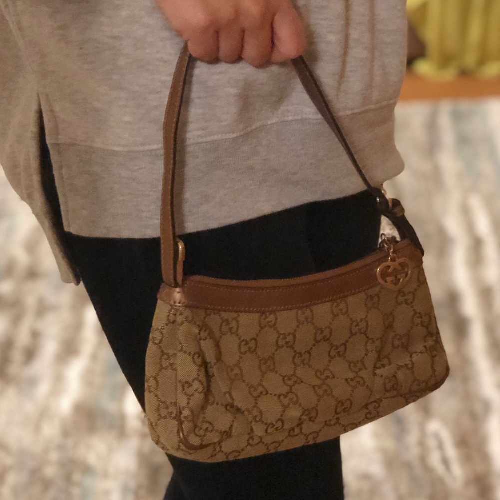 Gucci Small Shoulder Bag